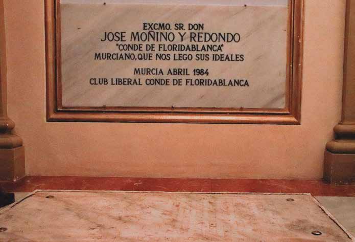 Tumba del Conde de Floridablanca en la parroquia de San Juan