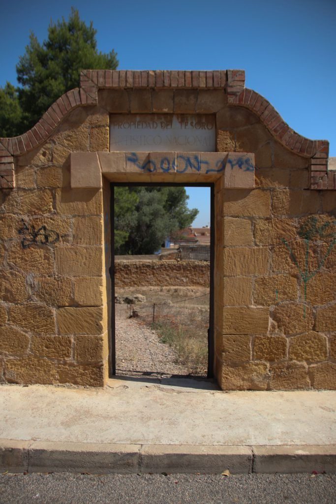 La entrada al recinto del martyrium