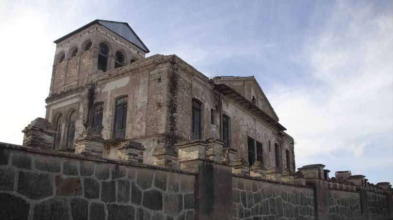 El edificio en avanzado estado de ruina