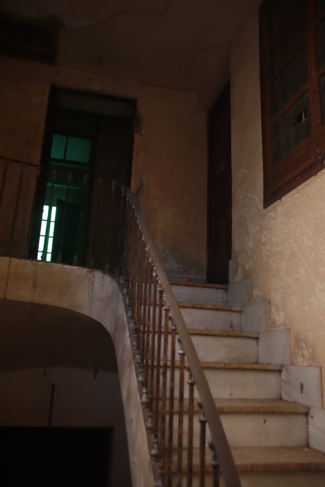 Otra escalera del interior del palacete