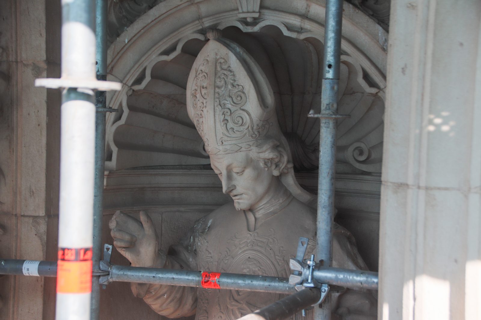 Escultura de San Leandro