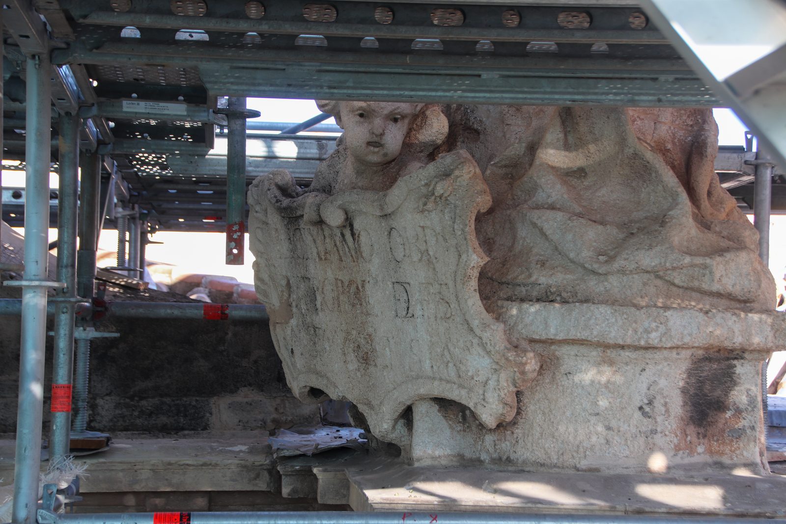 Detalle de la cartela de San Liciano