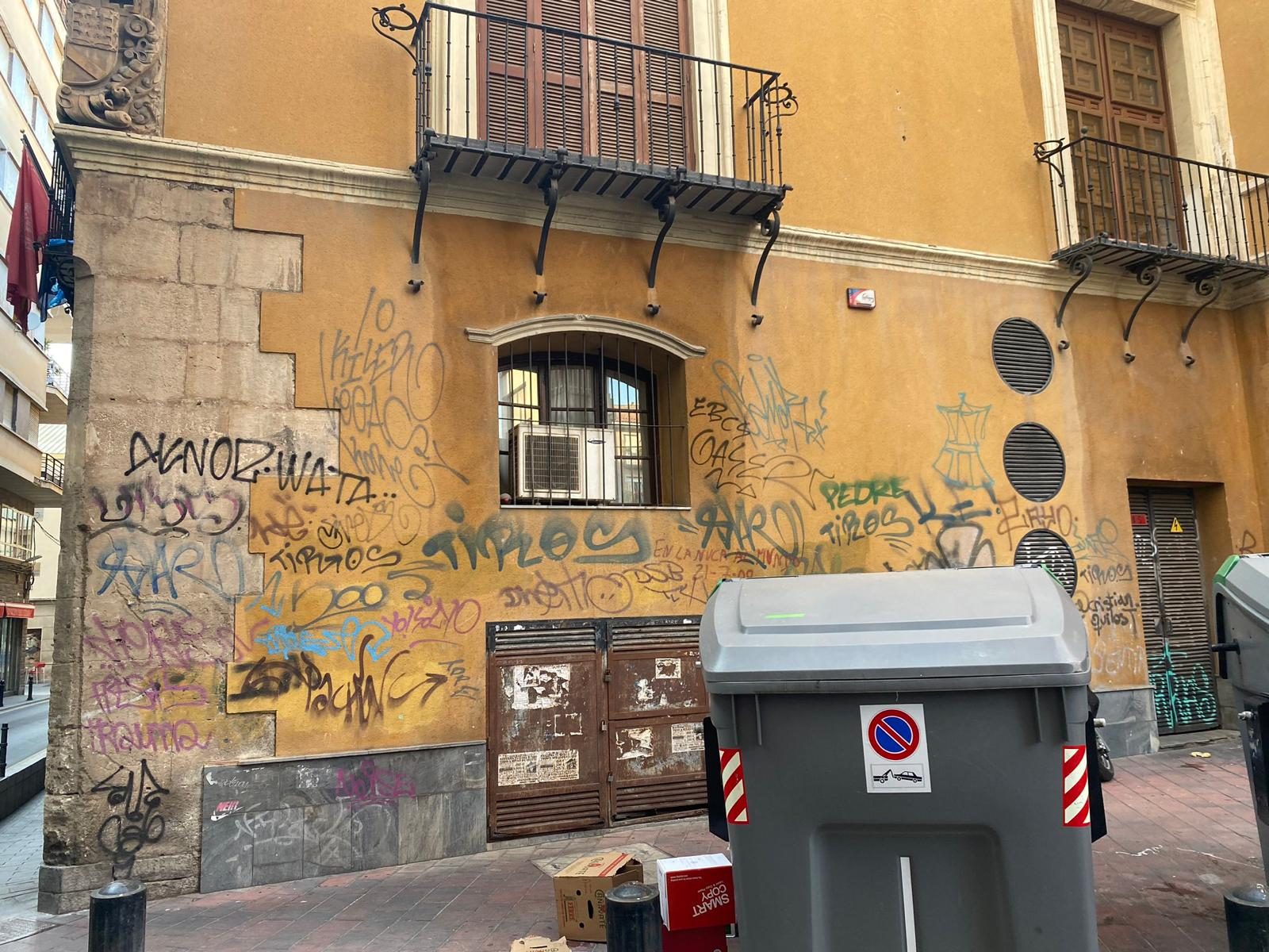 Estado de la fachada de la torre en 2020